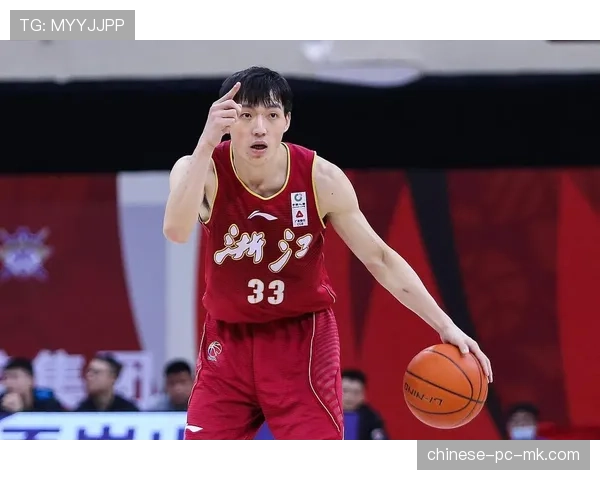 【2026年4月CBA联赛·赛中·特写吴前命中高难度压哨三分，浙江稠州主场球迷瞬间沸腾